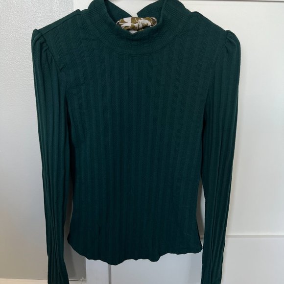 Free People Party in the Back Tie Scarf Mock Neck Top Green - Picture 6 of 9